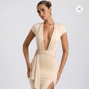 NWOT Slinky Jersey Plunge Hardware Detail Maxi Dress in Buttercream